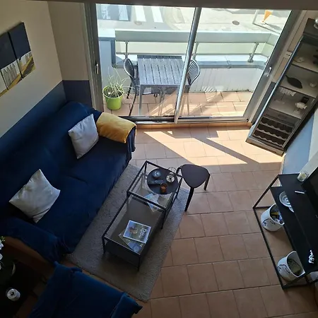 Apartment Duplex Avec Balcon A 2 Min De La - Fr-1-482-103