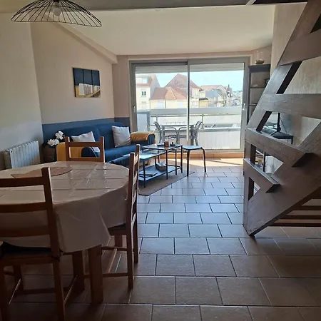 Duplex Avec Balcon A 2 Min De La - Fr-1-482-103 *